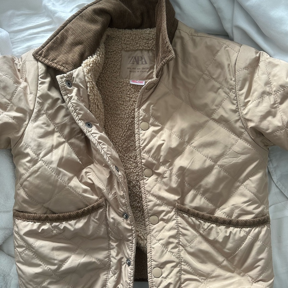 Zara Tan Puffer Jacket with Quilted Design